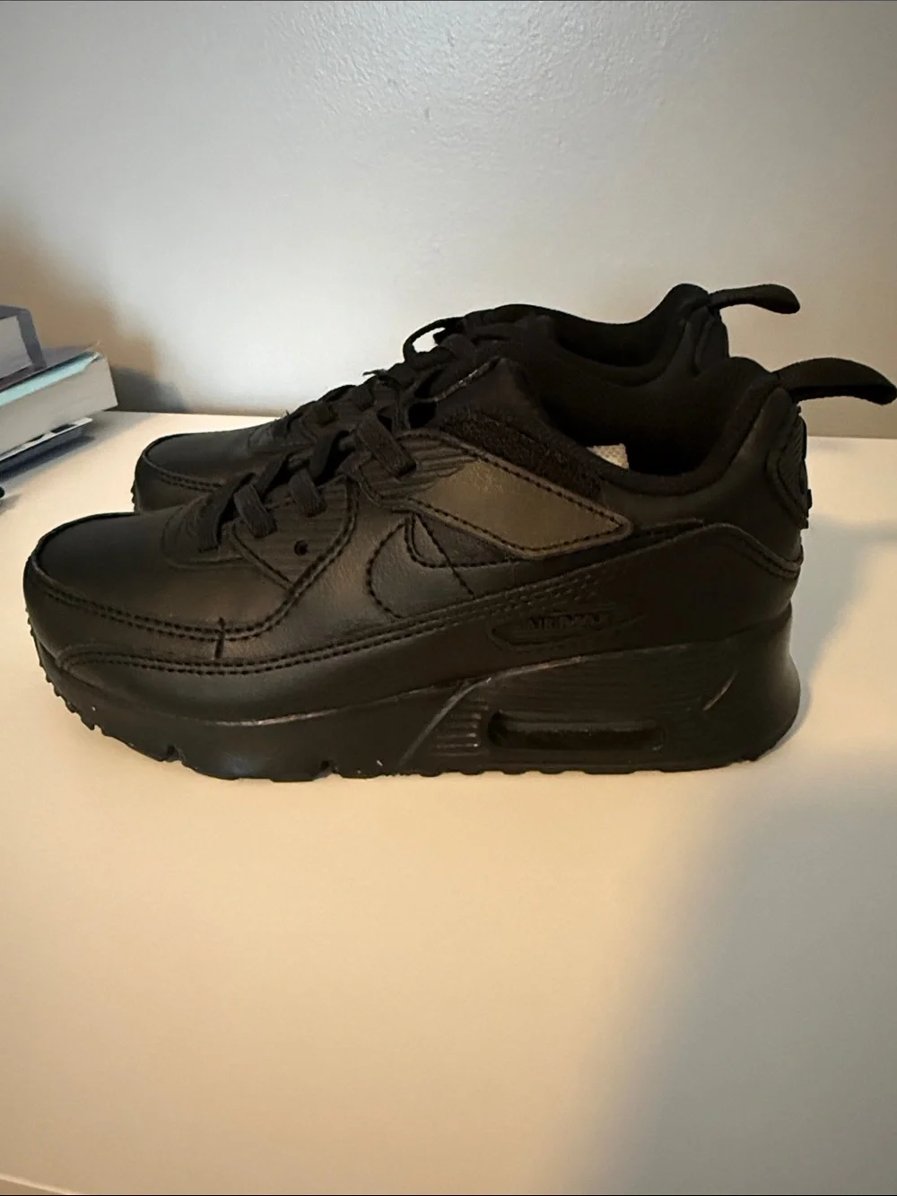 Nike Kids Black Leather Low-Top Sneakers